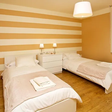 Viladesuso Sleeps 8 Pool Wifi Villadesuso