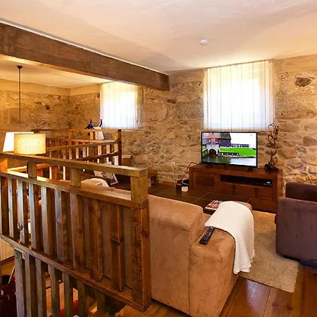 Villa Viladesuso Sleeps 8 Pool Wifi *